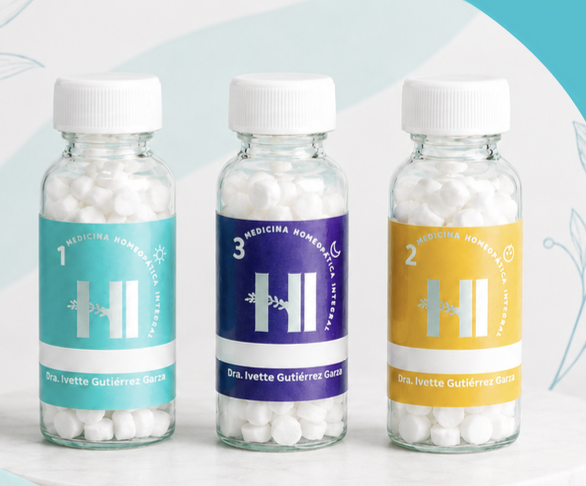 Frascos de tratamiento homeopático personalizado de Medicina Homeopática Integral, Dra. Ivette Gutiérrez Garza